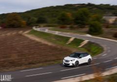 Exterieur_peugeot-e-2008-gt-essai_23