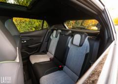 Interieur_peugeot-e-2008-gt-essai_9