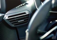 Interieur_peugeot-e-2008-luxueux-felin-urbain_4
                                                        width=