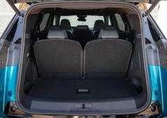 Exterieur_peugeot-e-5008-decouvrez-ce-suv-electrique-sous-tous-les-angles-durant-notre-essai_14