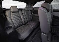 Exterieur_peugeot-e-5008-decouvrez-ce-suv-electrique-sous-tous-les-angles-durant-notre-essai_17