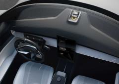 Interieur_polestar-precept_3
                                                        width=