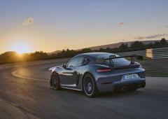 Exterieur_porsche-718-cayman-gt4-rs-millesime-2022_7
                                                        width=