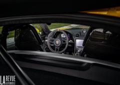 Interieur_porsche-718-cayman-gt4-essai_5