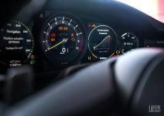 Interieur_porsche-911-gt3-essai_2
                                                        width=