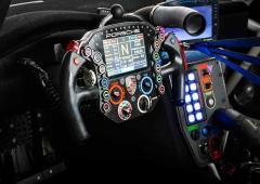 Interieur_porsche-911-rsr-annee-2020_1
                                                        width=