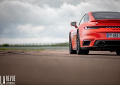 Exterieur_porsche-911-turbo-s-essai_11
                                                        width=