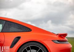 Exterieur_porsche-911-turbo-s-essai_15
                                                        width=