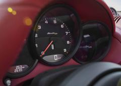 Interieur_porsche-boxster-edition-25-ans_1
                                                        width=