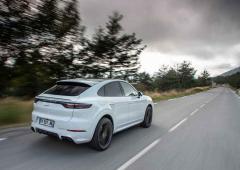 Exterieur_porsche-cayenne-coupe-e-hybrid-essai_1
                                                        width=