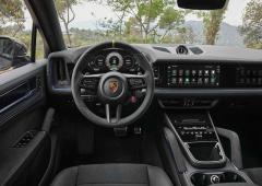 Exterieur_porsche-cayenne-turbo-e-hybrid-avec-le-pack-gt-c-est-la-plus-puissante_11