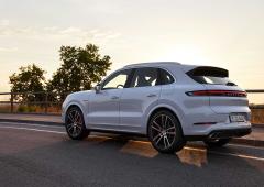 Exterieur_porsche-cayenne-turbo-e-hybrid-avec-le-pack-gt-c-est-la-plus-puissante_3
                                                        width=