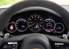 Interieur_porsche-panamera-4s-e-hybrid-essai_2