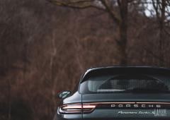 Exterieur_porsche-panamera-sport-turismo-turbo-s-hybride_12