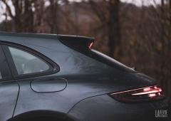 Exterieur_porsche-panamera-sport-turismo-turbo-s-hybride_13