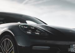 Exterieur_porsche-panamera-sport-turismo-turbo-s-hybride_6