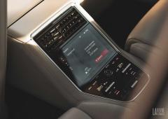 Interieur_porsche-panamera-sport-turismo-turbo-s-hybride_1
                                                        width=