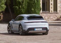 Exterieur_porsche-taycan-cross-turismo-la-sportive-electrique-pour-le-hors-piste_5