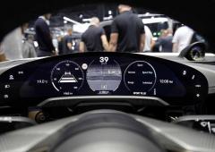 Interieur_porsche-taycan-en-direct-de-francfort_3