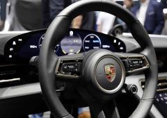 Interieur_porsche-taycan-en-direct-de-francfort_5
                                                        width=