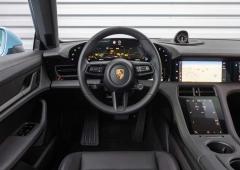 Interieur_porsche-taycan-performance-plus-essai_1
                                                        width=