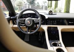 Interieur_porsche-taycan-turbo-la-porsche-electrique-a-l-essai_1
                                                        width=