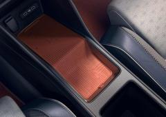 Exterieur_renault-5-e-tech-electric-roland-garros-les-photos-et-les-infos-de-la-serie-speciale_7