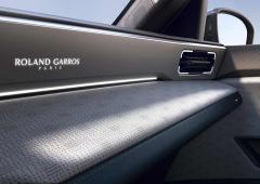 Exterieur_renault-5-e-tech-electric-roland-garros-les-photos-et-les-infos-de-la-serie-speciale_8