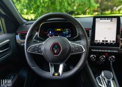 Interieur_renault-arkana-e-tech-essai_6