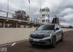 Exterieur_renault-austral-e-tech-road-trip-en-angleterre_30