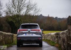 Exterieur_renault-austral-e-tech-road-trip-en-angleterre_7