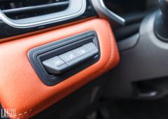 Interieur_reanult-captur-tce-130-essai_5
                                                        width=