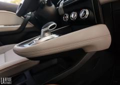 Interieur_reanult-captur-tce-155-edc-essai_12
                                                        width=