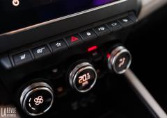 Interieur_reanult-captur-tce-155-edc-essai_14