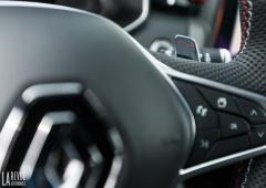 Interieur_renault-clio-tce-130_10
                                                        width=