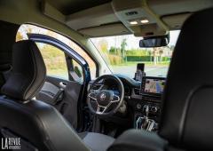 Interieur_renault-kangoo-e-tech-essai_0