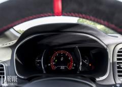 Interieur_renault-megane-4-rs-trophy-r-essai_4
                                                        width=