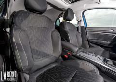 Interieur_renault-megane-4-tce-140-edc_9
                                                        width=