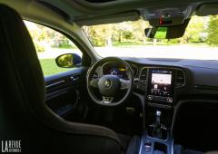 Interieur_renault-megane-e-tech-essai_1
                                                        width=