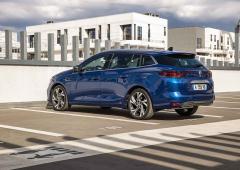 Exterieur_renault-megane-e-tech-plug-in-hybrid-le-break-megane-hybride-rechargeable_1
                                                        width=