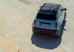 Exterieur_renault-4-e-tech-une-techno-et-un-parfum-vintage_40