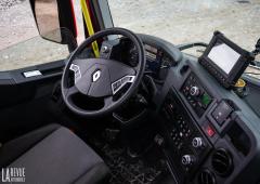 Exterieur_renault-trucks-k520-8x8-les-photos-et-les-infos-de-notre-essai_22