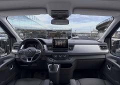 Interieur_renault-trafic-combi-trafic-spaceclass-annee-2021_2