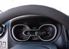 Interieur_renault-trafic-essai_3