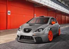 La seat leon super copa entre en course 