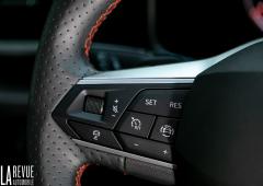 Interieur_seat-leon-etsi-150-essai_11
                                                        width=