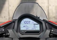 Interieur_seat-mo-escooter-125-le-scooter-electrique-espagnol_0