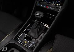 Interieur_skoda-karoq-millesime-2022-studio_8
                                                        width=