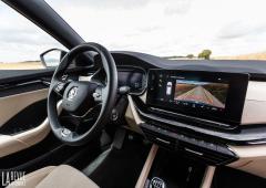 Interieur_skoda-octavia-combi-2020-essai_4