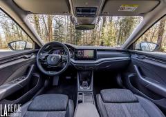 Interieur_skoda-octavia-combi-tdi-150-business-essai_0
                                                        width=